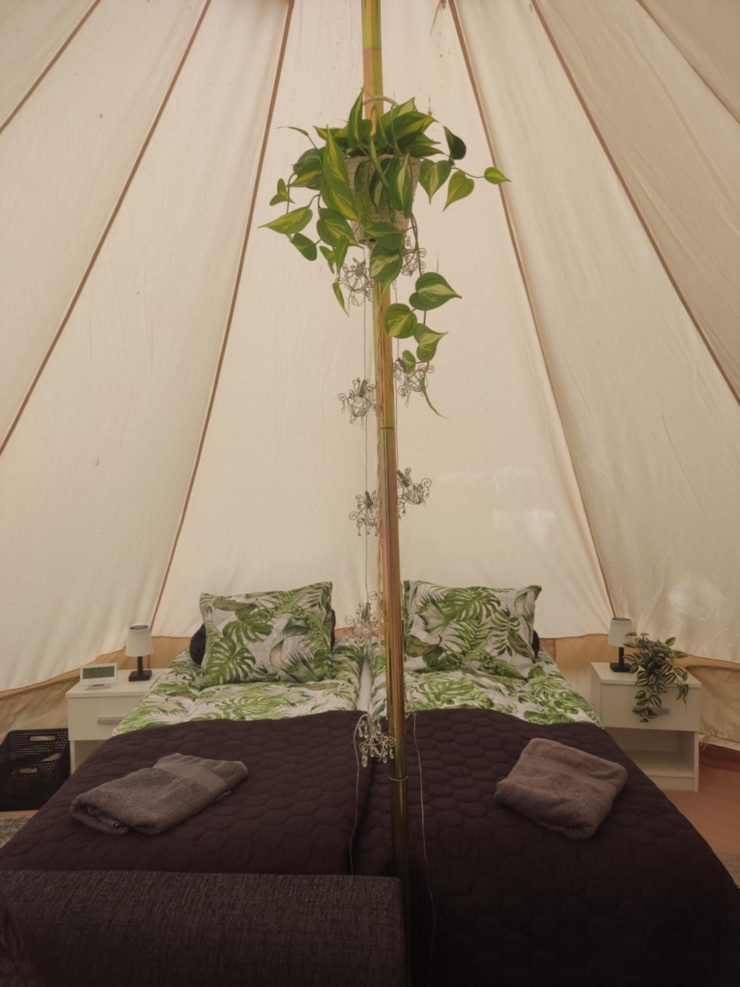 Koskentien Kotimajoitus & Luxury Glamping Leilighet Jämsä Eksteriør bilde