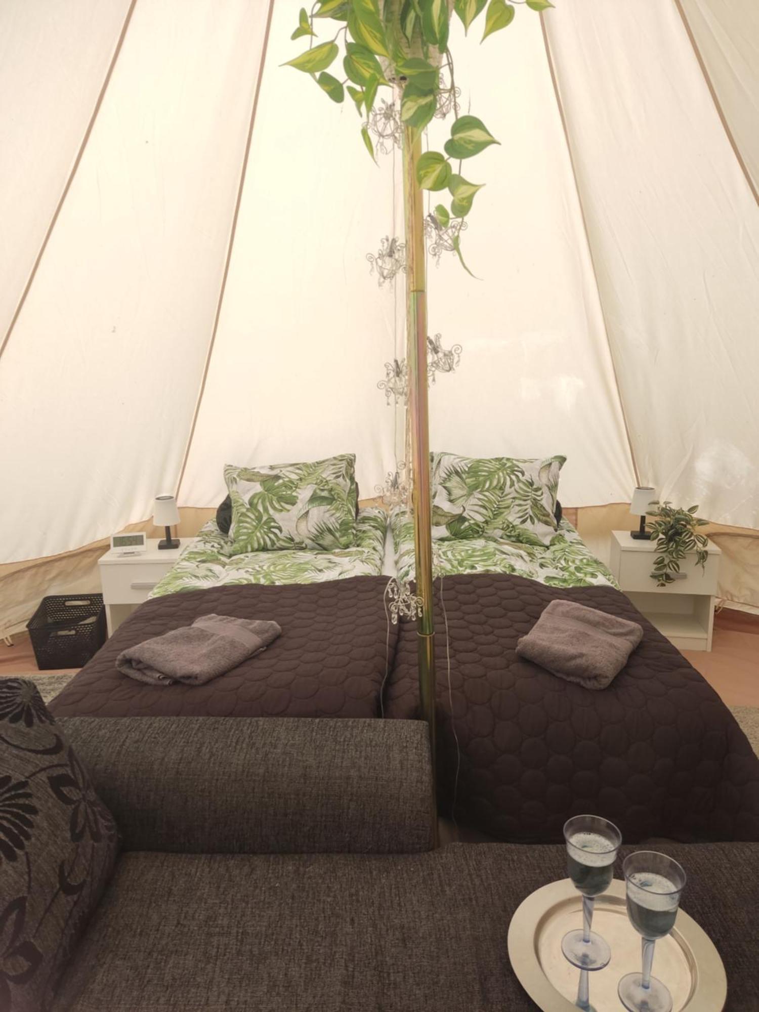 Koskentien Kotimajoitus & Luxury Glamping Leilighet Jämsä Eksteriør bilde